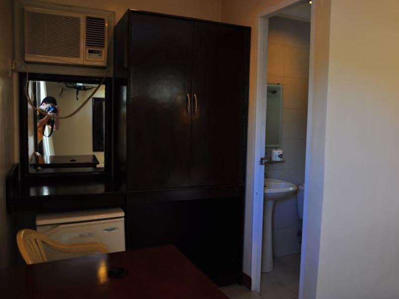 Club Manila East Taytay Apartment Ngoại thất bức ảnh